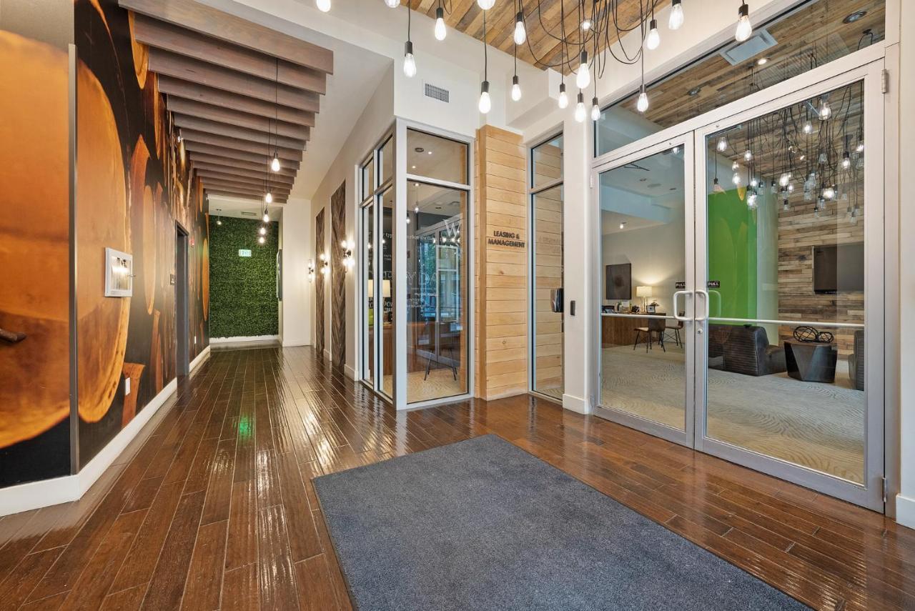 The Edge On 4Th By Airriva Apartment Louisville Luaran gambar